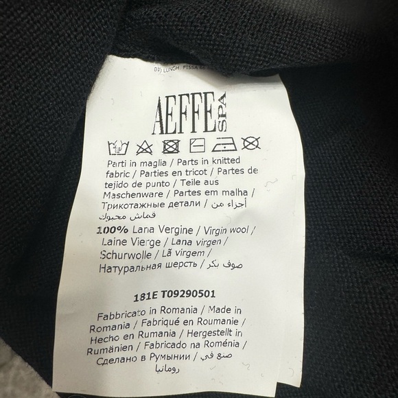 MOSCHINO VIRGIN WOOL PULLOVER - Picture 7 of 9